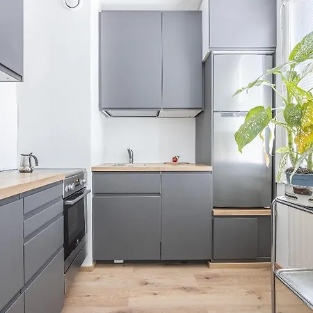Modern Studio, Private Free Parking ,Near Metro Helsinki Extérieur photo