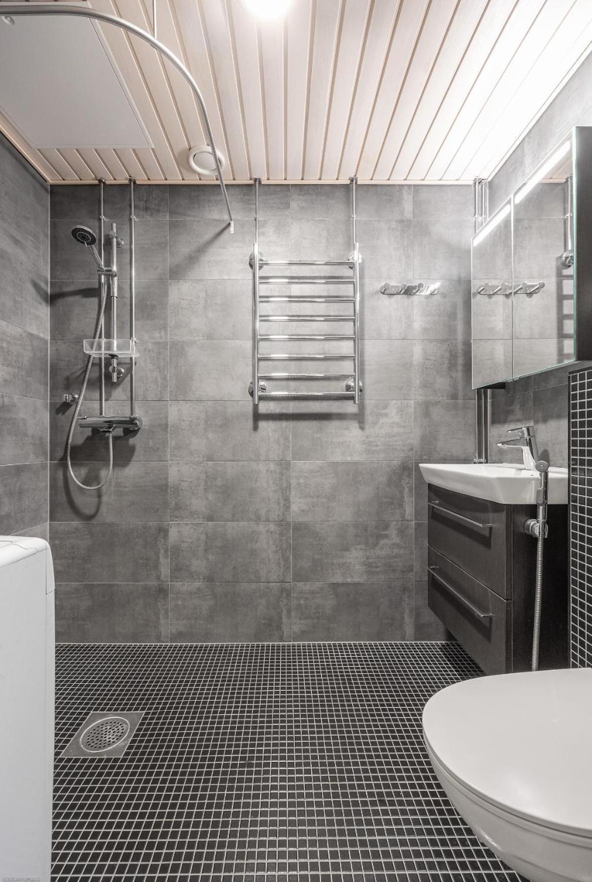 Modern Studio, Private Free Parking ,near Metro Appartement Helsinki